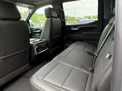 New 2026 GMC Sierra 1500 Denali AWD/4WD image 17
