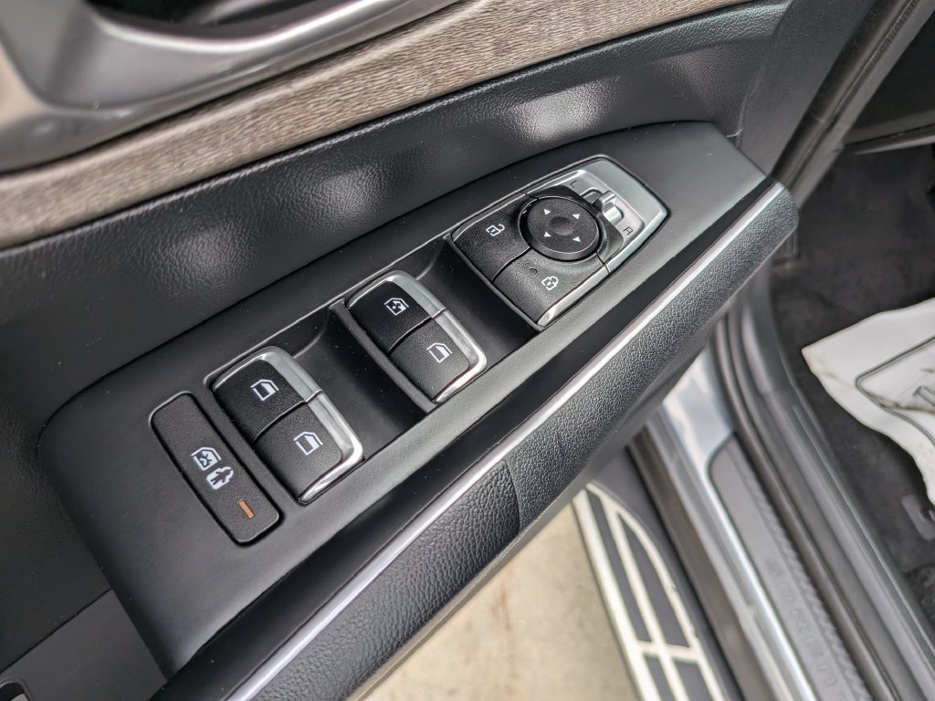 Certified 2023 Kia Sorento EX FWD image 21
