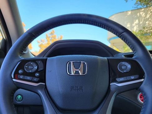 Used 2022 Honda Pilot Special Edition image 30