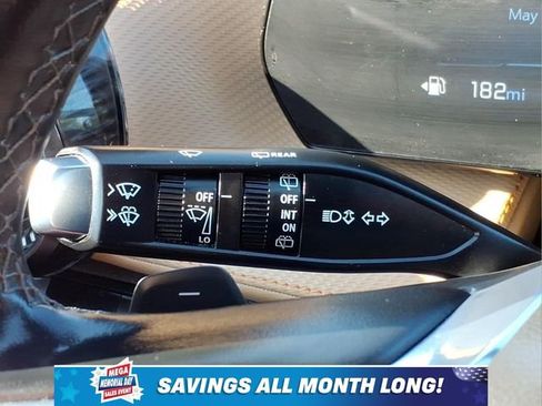 Used 2025 Chevrolet Equinox ACTIV w/ Safety and Technology Package AWD/4WD image 27