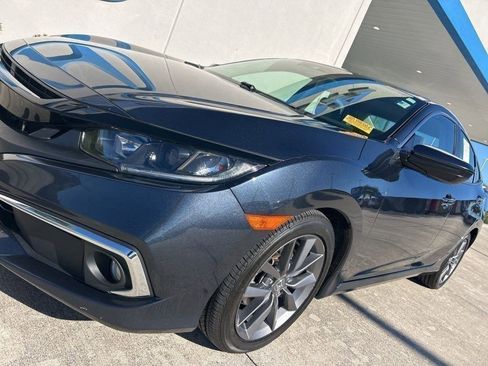 Used 2019 Honda Civic EX-L image 4