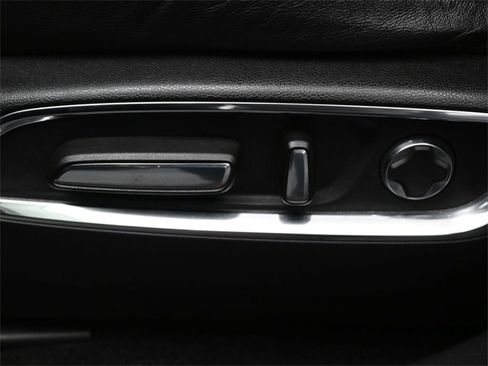 Used 2020 Acura MDX A-Spec image 10