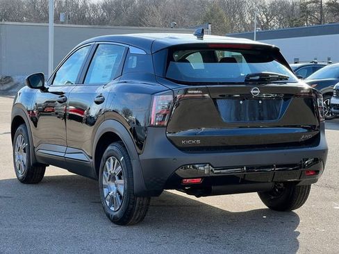 New 2026 Nissan Kicks S image 6