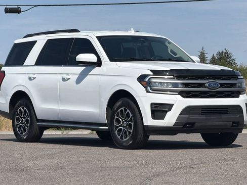 Certified 2023 Ford Expedition XLT AWD/4WD image 9