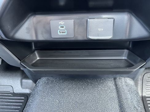 New 2025 Ford F250 XL w/ F-250 >10K GVWR Package RWD image 29