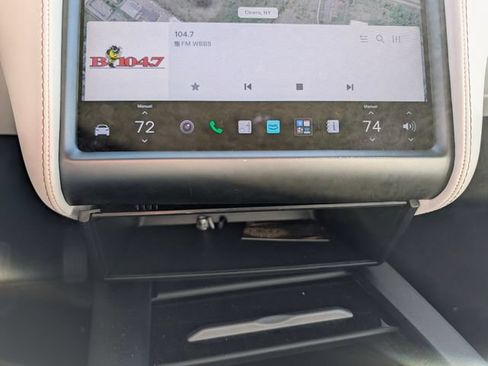 Used 2020 Tesla Model X Long Range AWD/4WD image 24