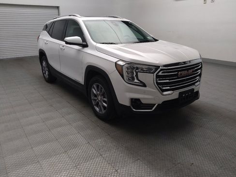 Used 2022 GMC Terrain SLT w/ Tech Package AWD/4WD image 13