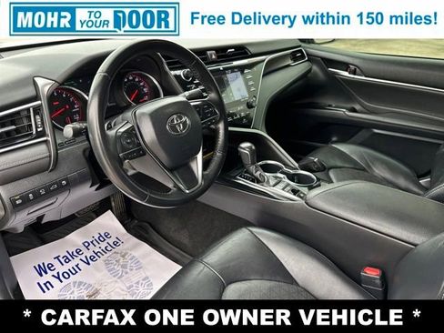 Used 2018 Toyota Camry XSE image 13