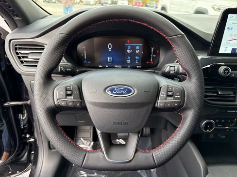 New 2026 Ford Escape ST-Line image 8