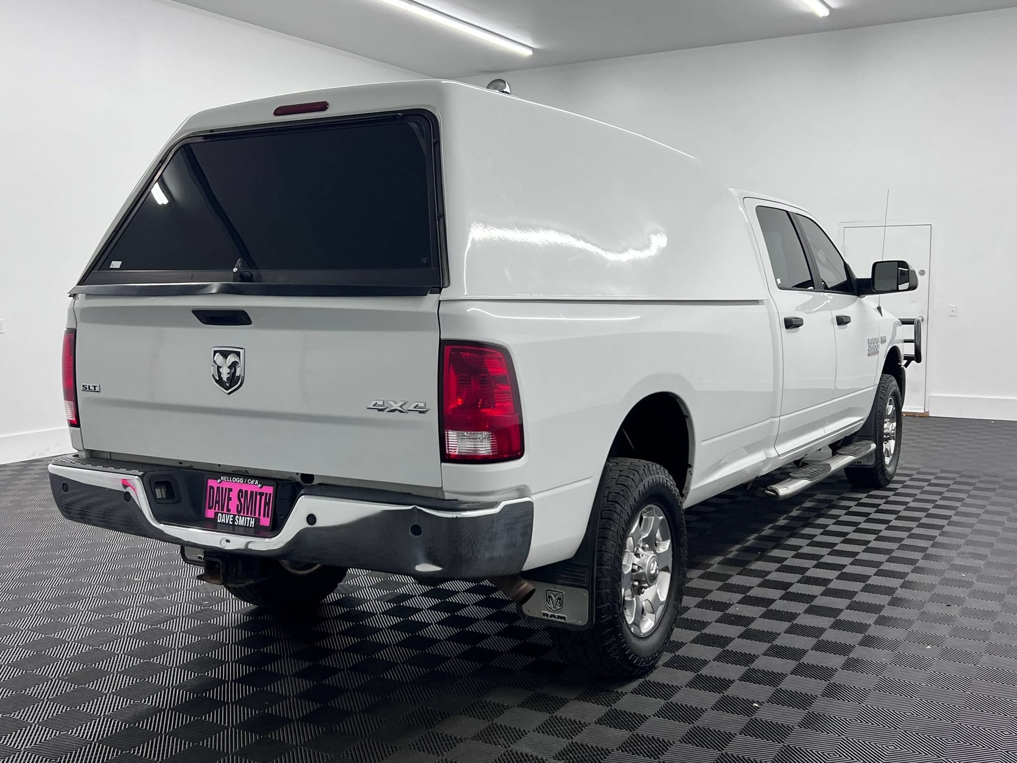 Used 2018 RAM 2500 SLT w/ Protection Group AWD/4WD image 9