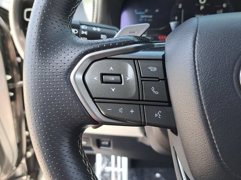 Used 2026 Lexus IS 350 F Sport RWD image 17