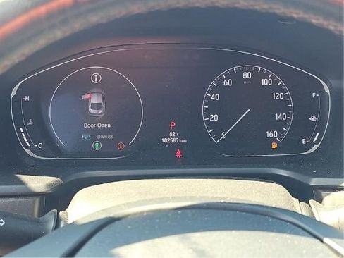 Used 2019 Honda Accord Touring image 7