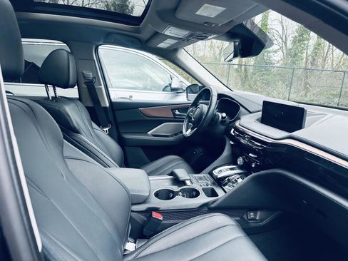 Used 2022 Acura MDX SH-AWD image 6