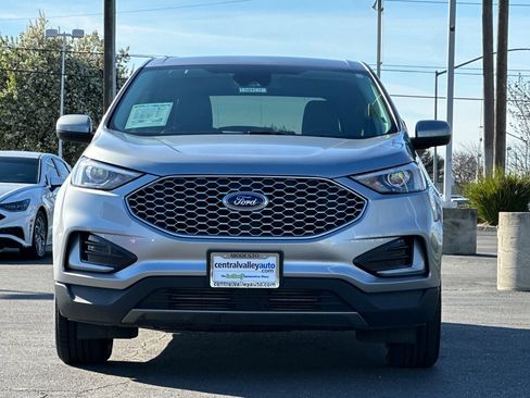 Used 2024 Ford Edge SEL image 9
