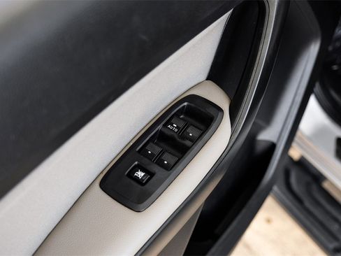 Used 2022 Ford Ranger XLT w/ Equipment Group 301A Mid image 41