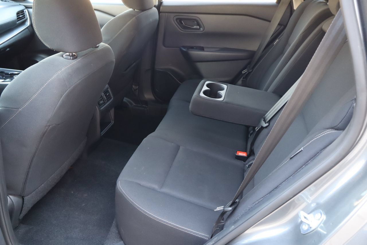 Used 2024 Nissan Rogue S AWD/4WD image 5