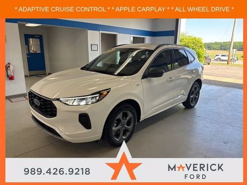 Used 2024 Ford Escape ST-Line w/ Tech Pack #1 AWD/4WD image 1