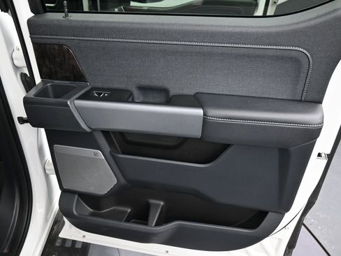 Used 2023 Ford F350 Lariat w/ Lariat Ultimate Package image 31