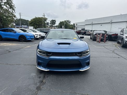 Used 2023 Dodge Charger Scat Pack RWD image 4