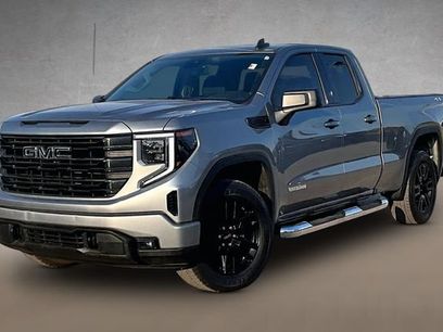 Used 2023 GMC Sierra 1500 Elevation