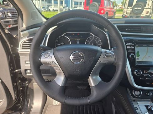 Used 2017 Nissan Murano Platinum w/ Platinum Technology Package FWD image 25
