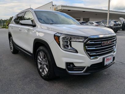 Used 2022 GMC Terrain SLT