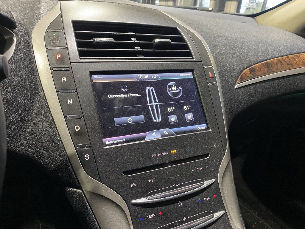 Used 2016 Lincoln MKZ AWD w/ Equipment Group 200A Select image 6