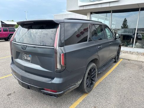 Used 2022 Cadillac Escalade Sport w/ Touring Package AWD/4WD image 4