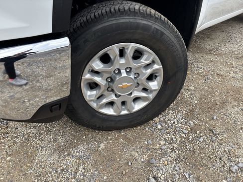 New 2026 Chevrolet Silverado 3500 W/T w/ WT Convenience Package image 13