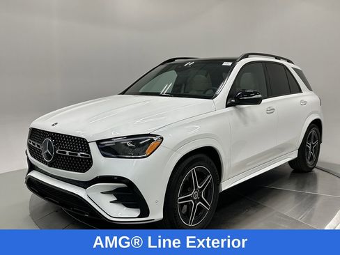 Certified 2025 Mercedes-Benz GLE 450 4MATIC image 3