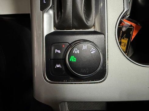 Used 2023 Chevrolet Blazer LT w/ Midnight/Sport Edition image 40