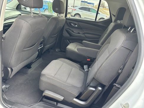 Used 2019 Chevrolet Traverse LT image 25