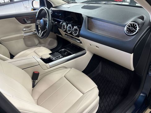 Used 2023 Mercedes-Benz GLA 250 4MATIC image 48