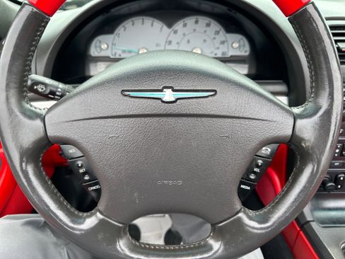 Used 2002 Ford Thunderbird RWD image 23