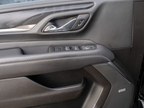 Used 2021 GMC Yukon XL Denali w/ Denali Ultimate Package image 14