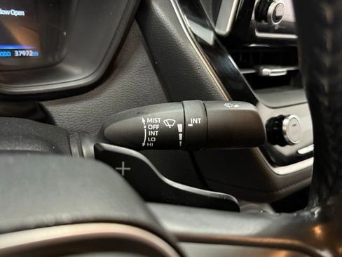 Used 2021 Toyota Corolla SE image 18