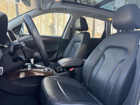 Used 2017 Audi Q5 2.0T Premium Plus w/ Technology Package image 6