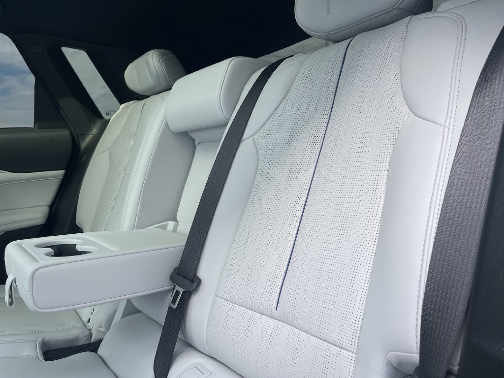 Certified 2024 Cadillac Lyriq Sport AWD/4WD image 28