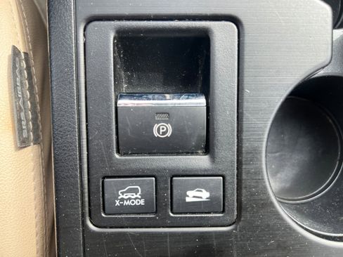 Used 2016 Subaru Outback 2.5i Limited image 20