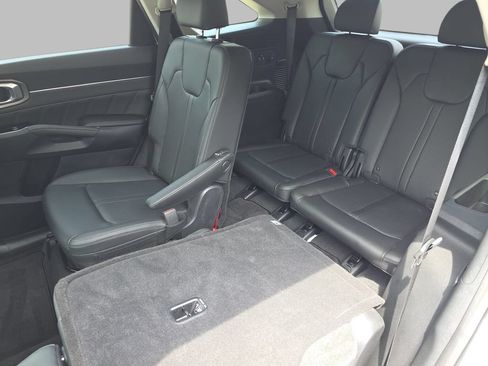 Used 2023 Kia Sorento SX AWD/4WD image 15