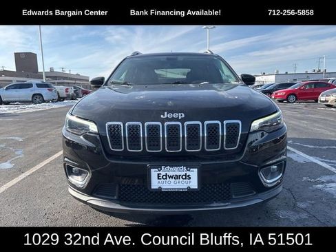 Used 2020 Jeep Cherokee Limited image 3