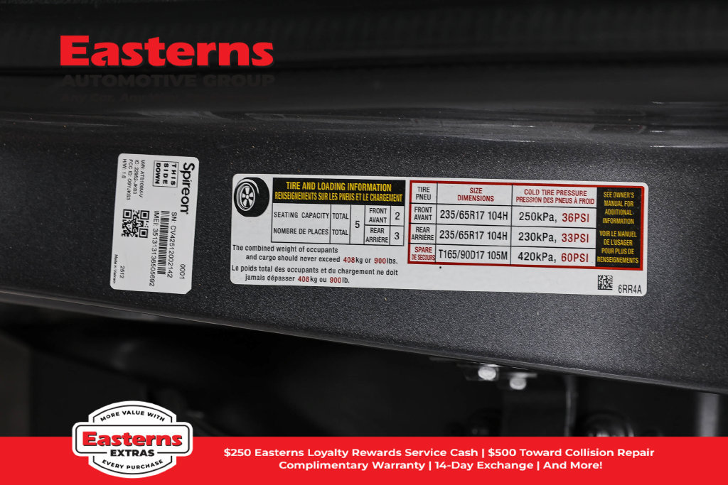 Used 2024 Nissan Rogue S AWD/4WD image 33