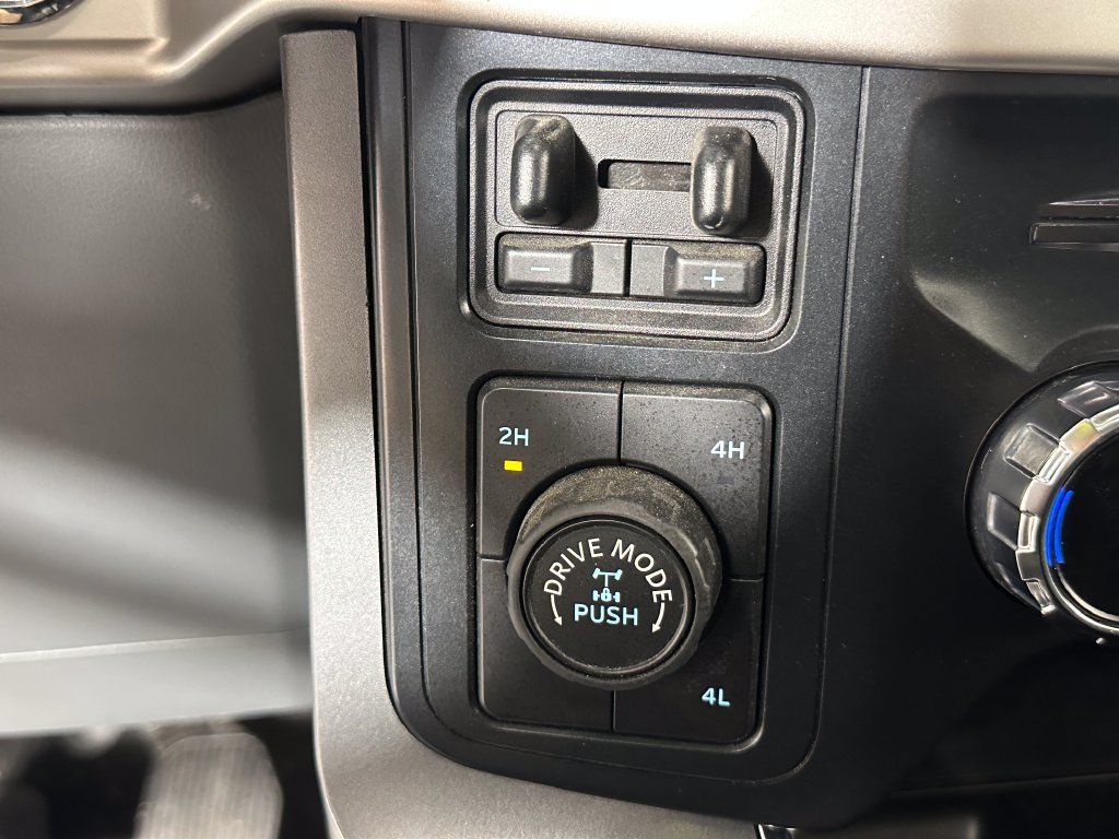 Used 2022 Ford F150 XLT w/ Equipment Group 302A High AWD/4WD image 31