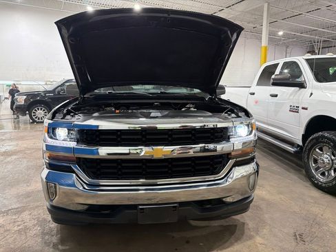 Used 2017 Chevrolet Silverado 1500 LT w/ All Star Edition AWD/4WD image 33