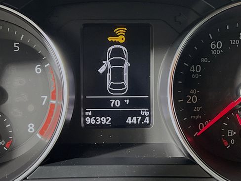 Used 2018 Volkswagen Jetta Wolfsburg Edition image 22