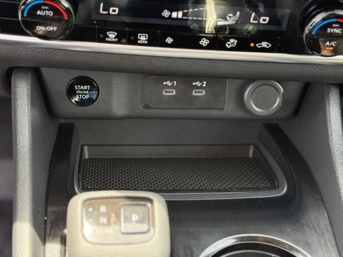 Certified 2026 Nissan Rogue SV AWD/4WD image 16