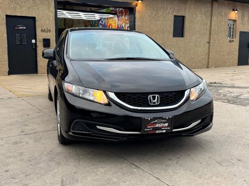 Used 2013 Honda Civic LX image 3