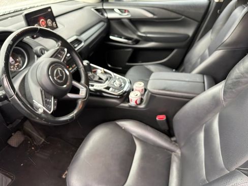 Used 2020 MAZDA CX-9 Touring w/ Touring Premium Package FWD image 2