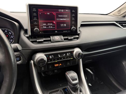 Used 2019 Toyota RAV4 XLE Premium w/ Advanced Technology Package image 12
