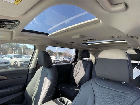 New 2026 Kia Carnival SX Prestige image 2